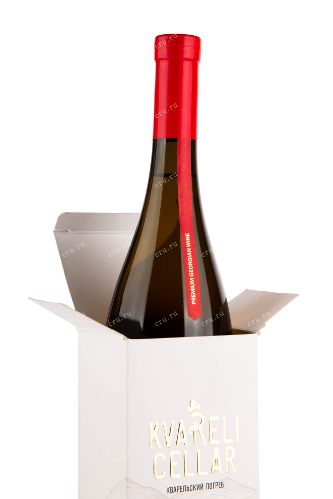 Бутылка вина Кварельский Погреб Цинандали 2020 0.75 в подарочной коробке
